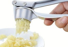 The Hidden Link Between Garlic Tools and Bad Breath